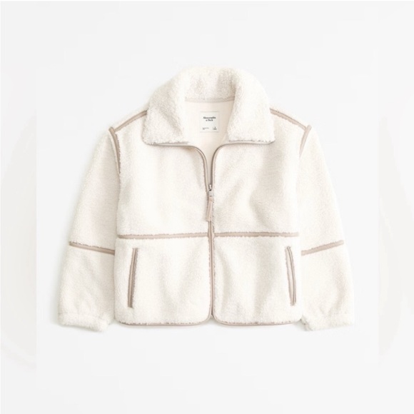 Abercrombie & Fitch Jackets & Blazers - Abercrombie Fleece Jacket